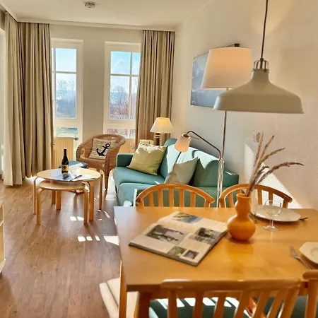 Apartment Ostseeurlaub - Stilvolle Mit Balkon In